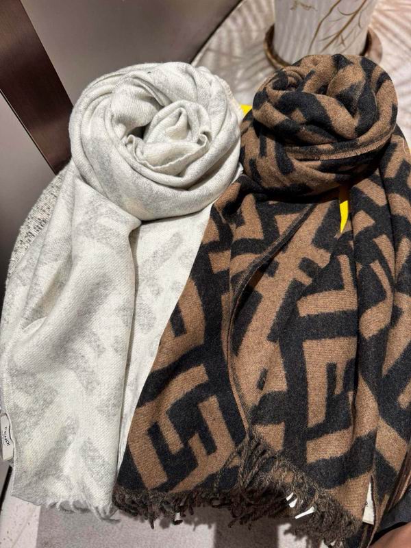 Fendi Scarf E112852